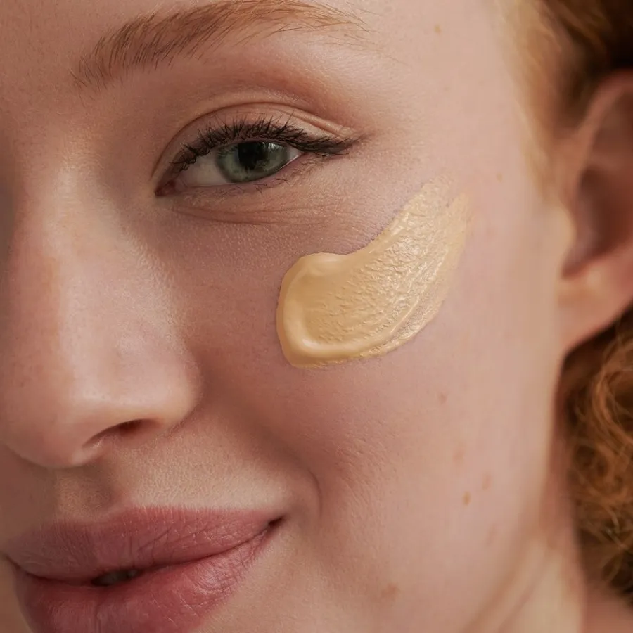 DADO SENS HYPERSENSITIVE HYALURON MAKE-UP - bei hypersensibler Haut von