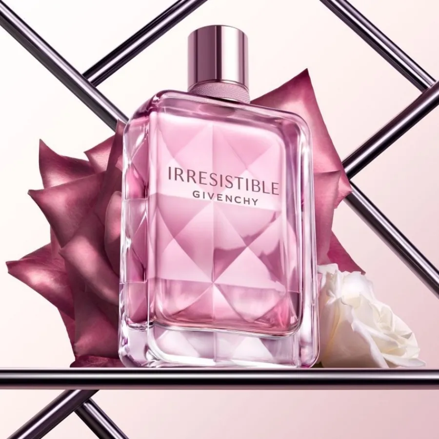 GIVENCHY IRRÉSISTIBLE Eau de Parfum Spray Very Floral von Best