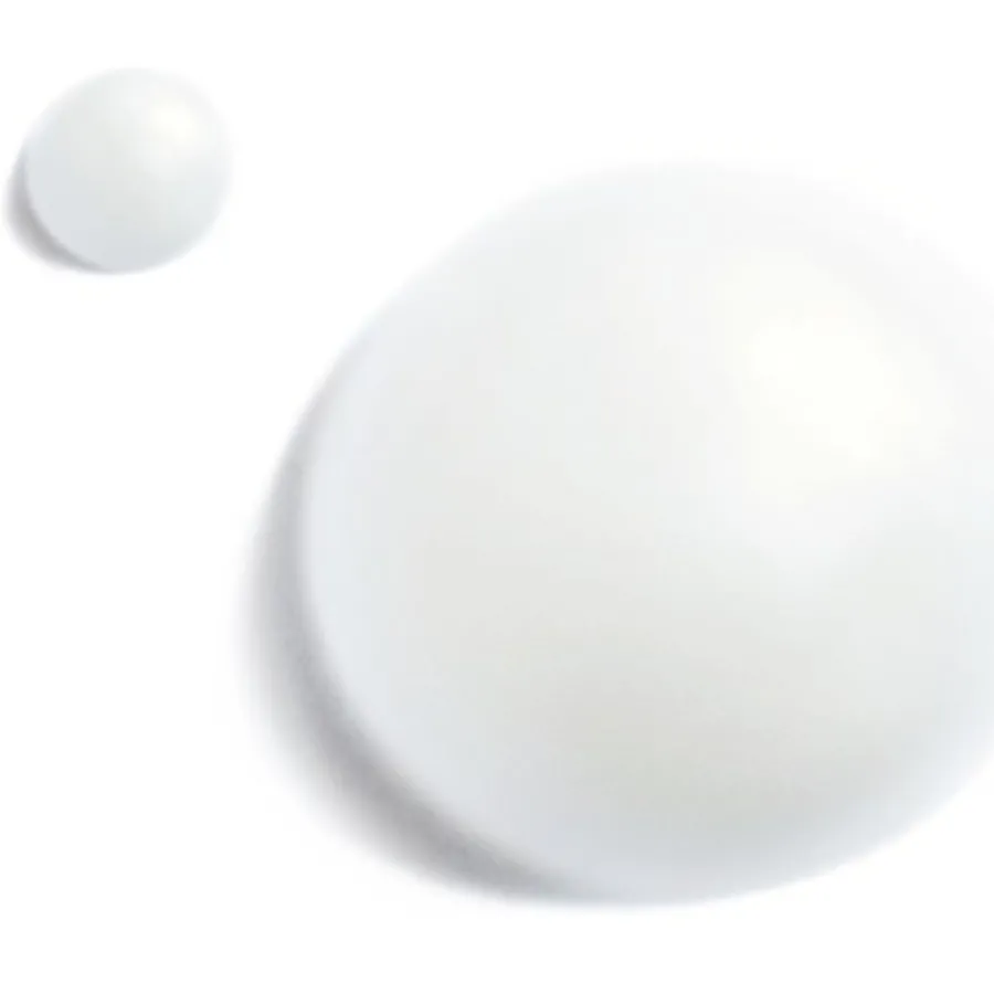 CHANEL LA CREME MAIN LA CRÈME MAIN nährt-pflegt geschmeidig-schenkt Leuchtkraft von