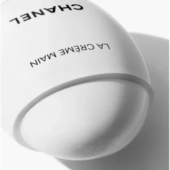CHANEL LA CREME MAIN LA CRÈME MAIN nährt-pflegt geschmeidig-schenkt Leuchtkraft von