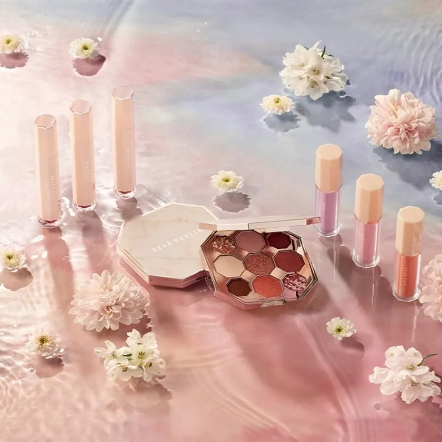 DEAR DAHLIA Lidschatten Blooming Edition Secret Garden Palette Tea Party von