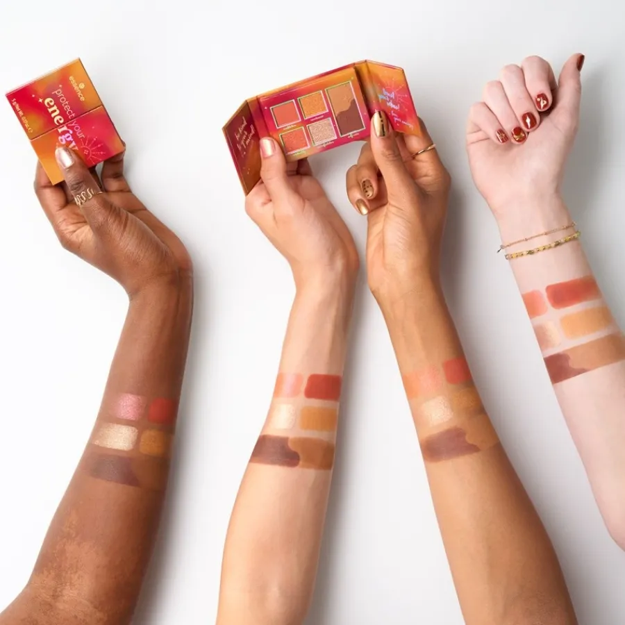 Essence Lidschatten Protect Your Energy Mini Eyeshadow Palette von Discount