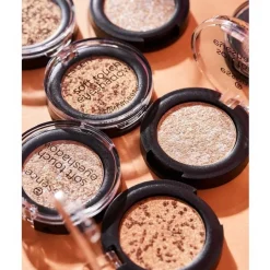 Essence Lidschatten Soft Touch Eyeshadow von Best
