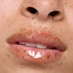 Essence Lipgloss Hydra Kiss LIP OIL von