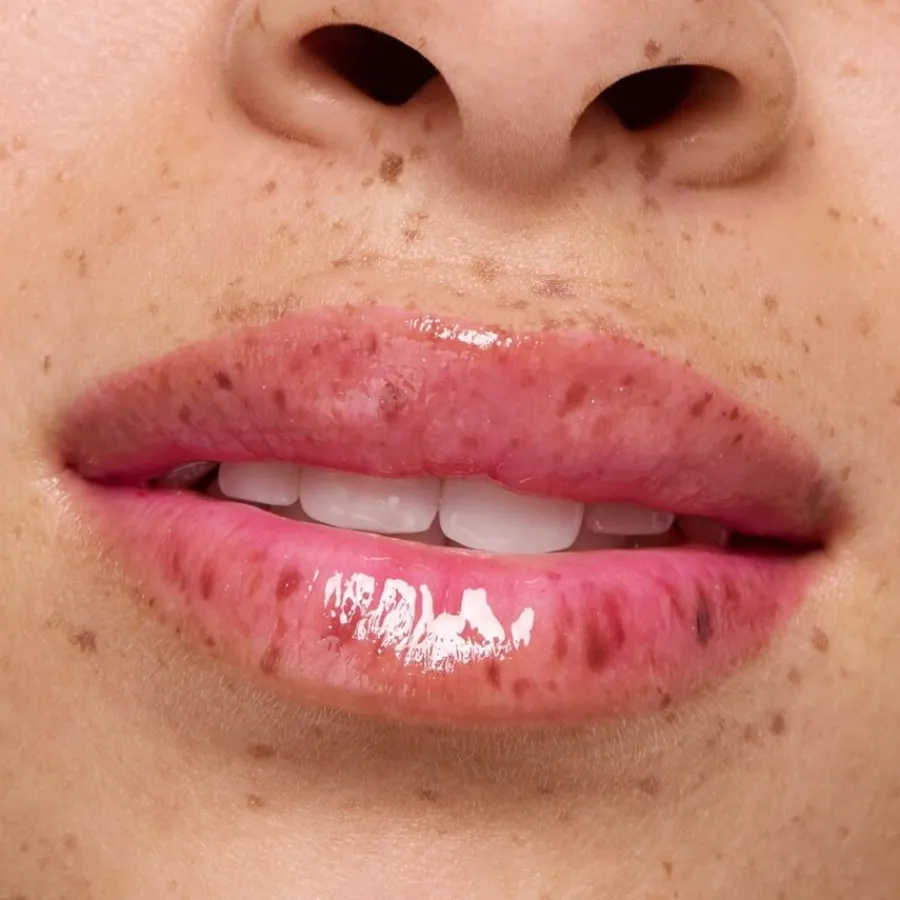 Essence Lipgloss Juicy Bomb Shiny Lipgloss von