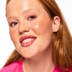 Essence Lipliner 8H Matte Comfort Lipliner von