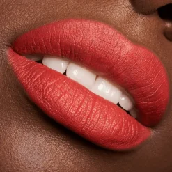 Essence Lipliner 8H Matte Comfort Lipliner von