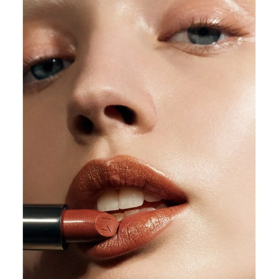 Mu00C1DARA Lippen Dazzle Nights NIGHTS Silk Shine Lipstick von MÁDARA