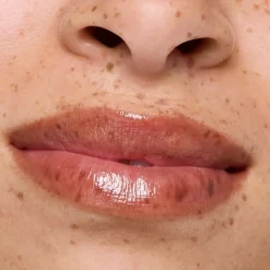 Essence Lippenpflege JUICY BOMB Glossy Butter Balm von Sale