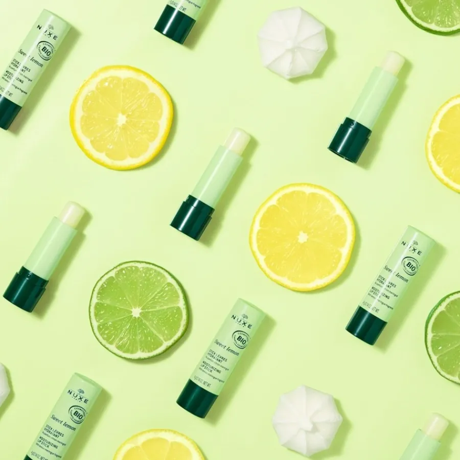 Nuxe Lippenpflege Moisturizing Lip Stick - With lemon Meringue Fragrance von Clearance