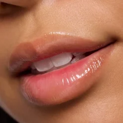 Essence Lippenpflege The Super Peptide Glossy Lip Treatmen von Discount