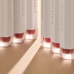 DEAR DAHLIA Lippenstift Dream Velvet Lip Cloud von Hot