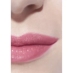 CHANEL LIPPENSTIFTE ROUGE COCO BAUME - GLÄNZEND Getönter, feuchtigkeitsspendender, verschönernder Lippenbalsam mit individueller Farbintensität von