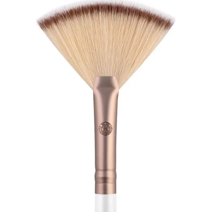 Luvia Cosmetics 211 Fan Brush - Elegance