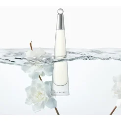 Issey Miyake L'Eau d'Issey Eau de Parfum Spray von Sale