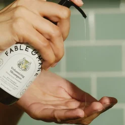 Fable u0026 Mane MahaMane Volumizing Shampoo von Fable & Mane Clearance