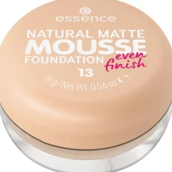 Essence Make-up Natural Matte Mousse Foundation von Outlet