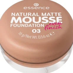 Essence Make-up Natural Matte Mousse Foundation von Outlet