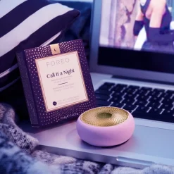 Foreo Maskenbehandlung Call It a Night UFO Activated Mask von