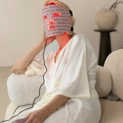 Rosental Organics Massage Tools Led Face Mask von Hot