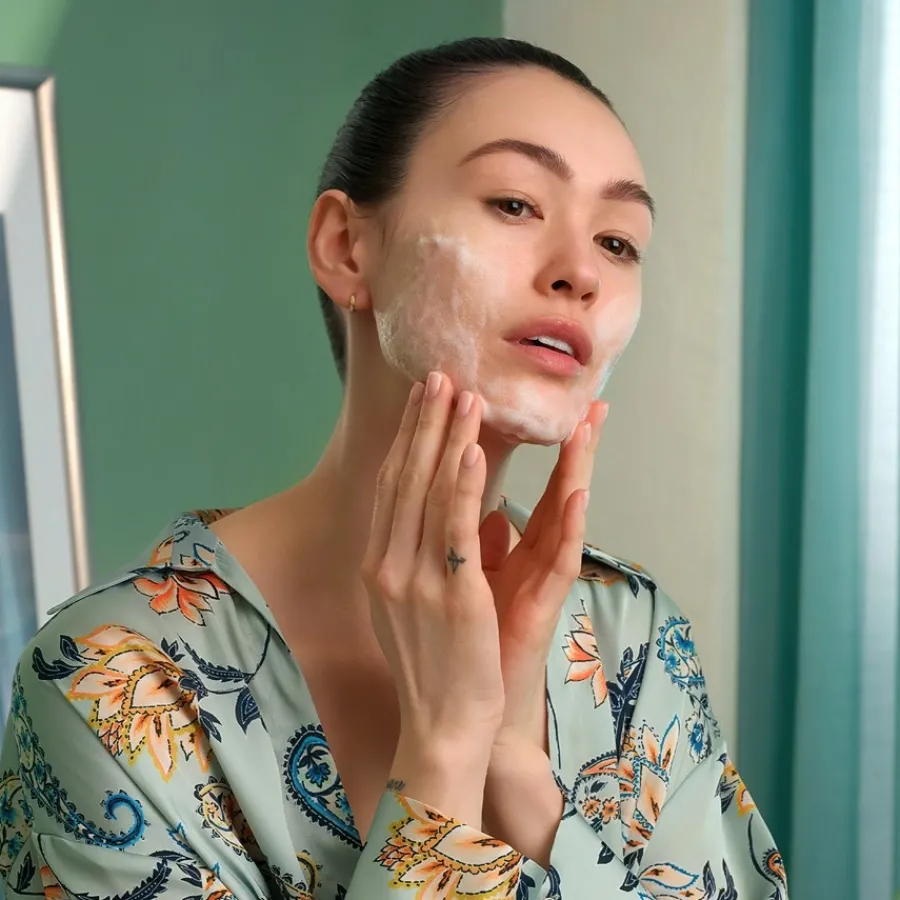 Foreo Micro-Foam Cleanser von