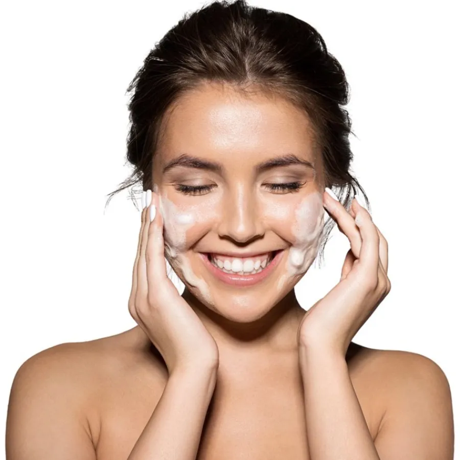 Foreo Micro-Foam Cleanser von