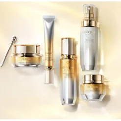 Clu00E9 de Peau Beautu00E9 Moisturizer Volumizing Cream von Clé de Peau Beauté