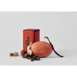 Claus Porto Musgo Real Soap on a Rope Puro Sangue von