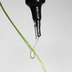 Mu00C1DARA MÁDARA Kopfhaut-Peelingserum