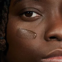 Mu00C1DARA MÁDARA Semi-Matte Peptid Skinonym