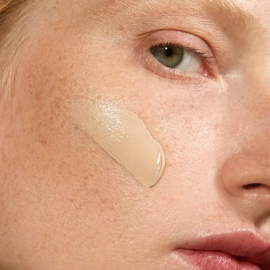 Mu00C1DARA MÁDARA Semi-Matte Peptid Skinonym