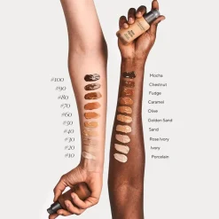 Mu00C1DARA MÁDARA Skin Equal Soft Glow Foundation SPF15 Clearance