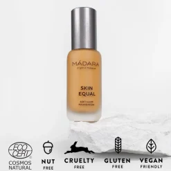 Mu00C1DARA MÁDARA Skin Equal Soft Glow Foundation SPF15 Clearance
