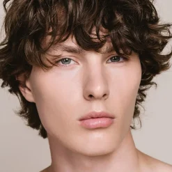 Mu00C1DARA MÁDARA Skin Equal Soft Glow Foundation SPF15 Clearance