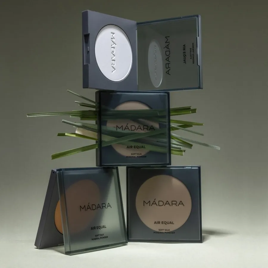 Mu00C1DARA MÁDARA Soft Silk Mineral Powder Air Equal Online