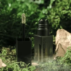 Catrice MYSTIC FOREST Metallic Liquid Eyeshadow von