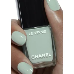 CHANEL NAGELLACK LE VERNIS Farbe und Glanz mit langem Halt von