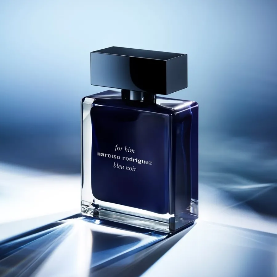Narciso Rodriguez for him Bleu Noir Eau de Toilette Spray