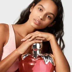 Nina Ricci Nina Eau de Toilette Spray von