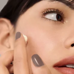 Bobbi Brown Pac-Man Vitamin Enriched Face Base von