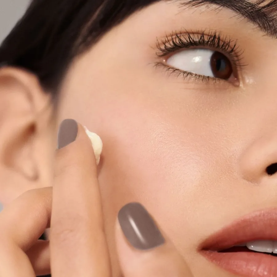 Bobbi Brown Pac-Man Vitamin Enriched Face Base von