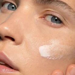 Mu00C1DARA Pflege RETINOL ALTERNATIVE Plant-Powered Day Cream von MÁDARA Outlet