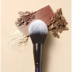KEVYN AUCOIN Pinsel Blurring Powder Brush von
