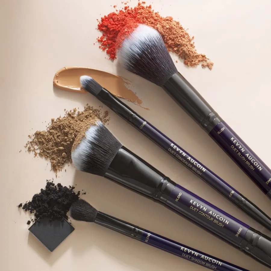 KEVYN AUCOIN Pinsel Duet Blush Brush von Clearance
