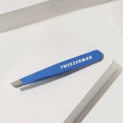 Tweezerman Pinzetten Schräge Mini Pinzette Bahama Blue von