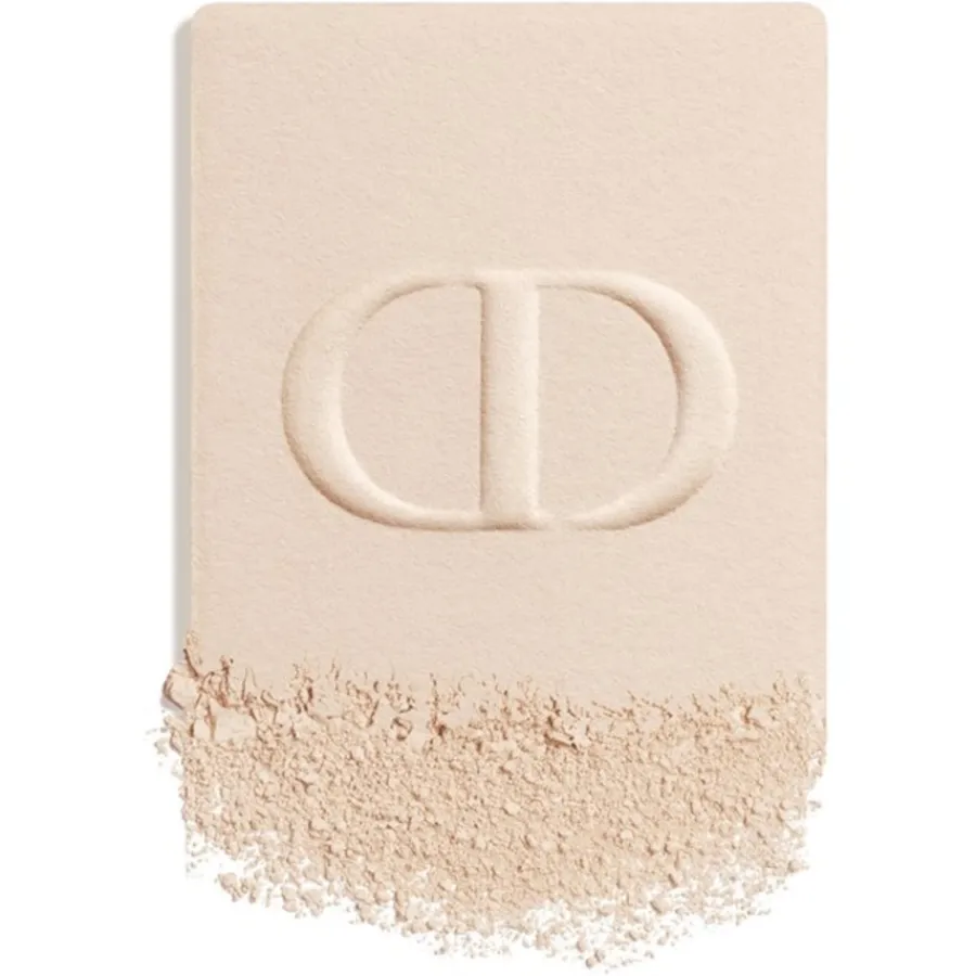 DIOR Puder Forever Natural Velvet Kompakt-Foundation von