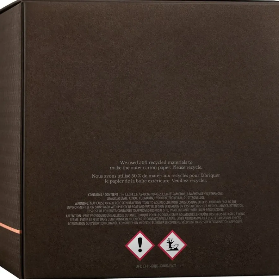 Molton Brown Re-Charge Black Pepper Scented Candle von