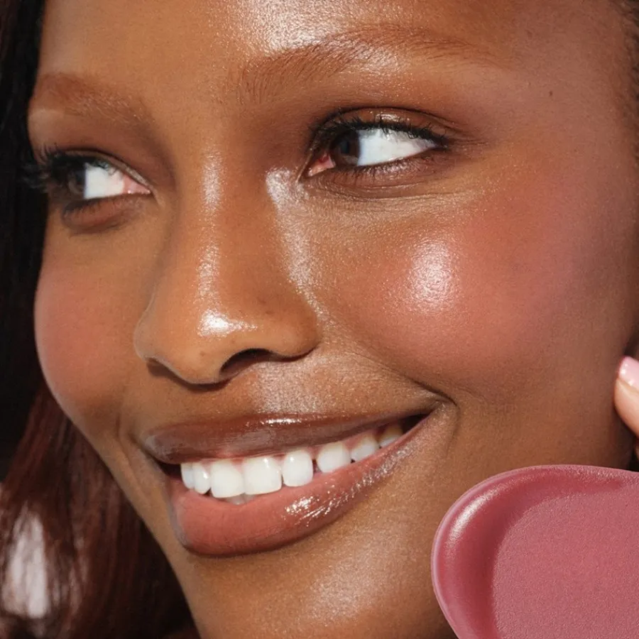 Anastasia Beverly Hills Rouge Blurring Serum Blush von Hot