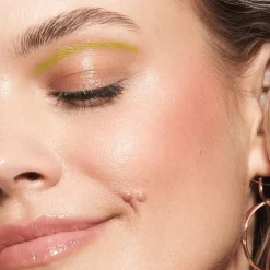 Catrice Rouge Blush Affair von