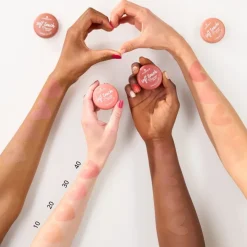 Essence Rouge Soft Touch Mousse Blush von